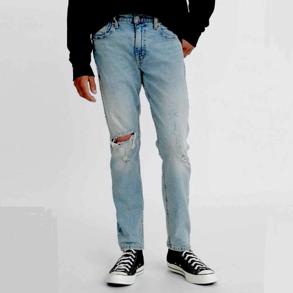 Men’s Levi Strauss 505 Light Wash Straight Leg Distressed Knee Jeans 34